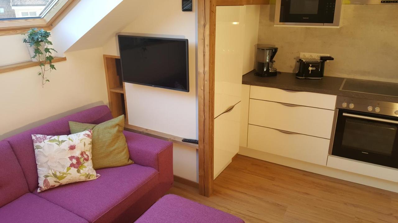 Viadolcevita - Gruene Gaestewohnung ラナ エクステリア 写真