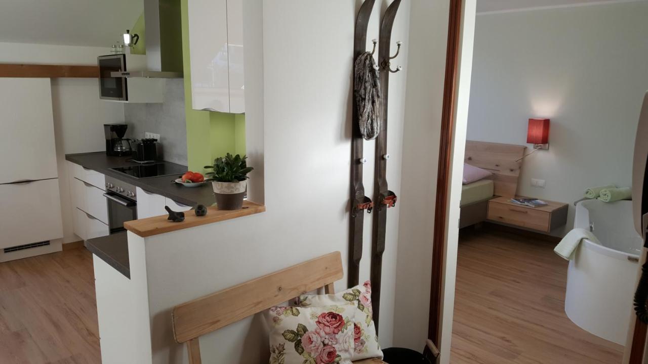 Viadolcevita - Gruene Gaestewohnung ラナ エクステリア 写真