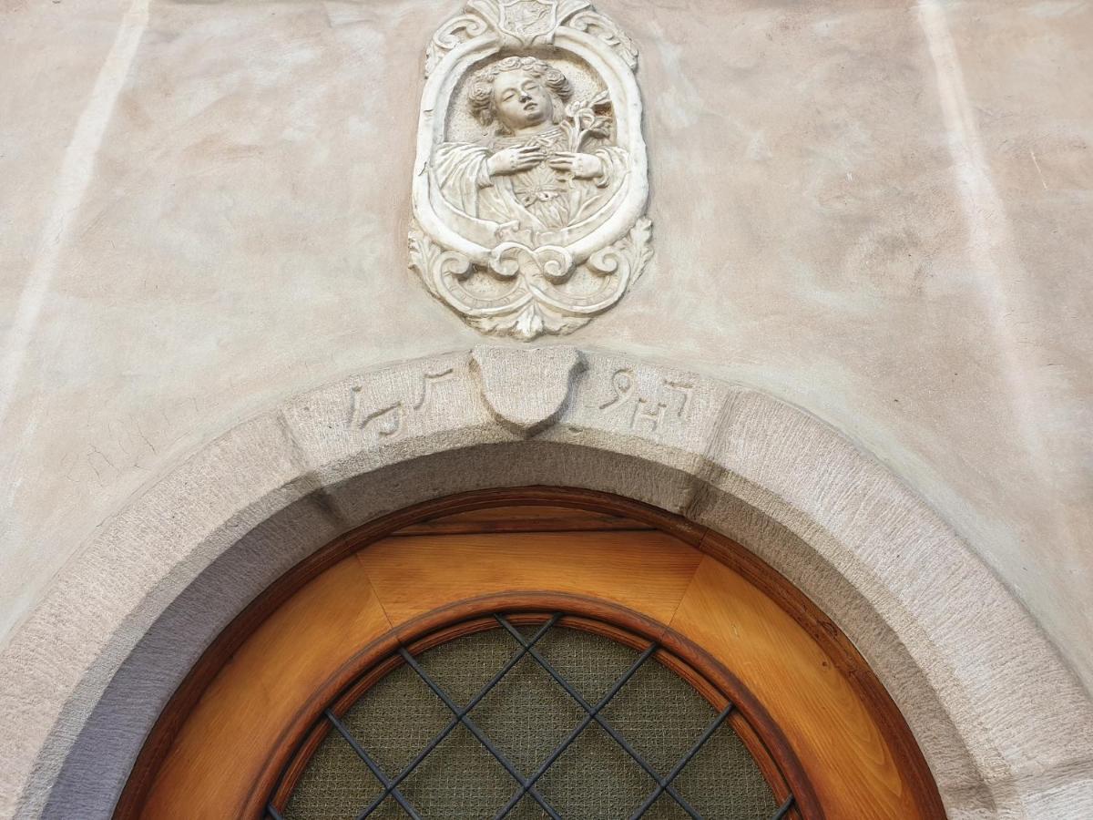 Viadolcevita - Gruene Gaestewohnung ラナ エクステリア 写真